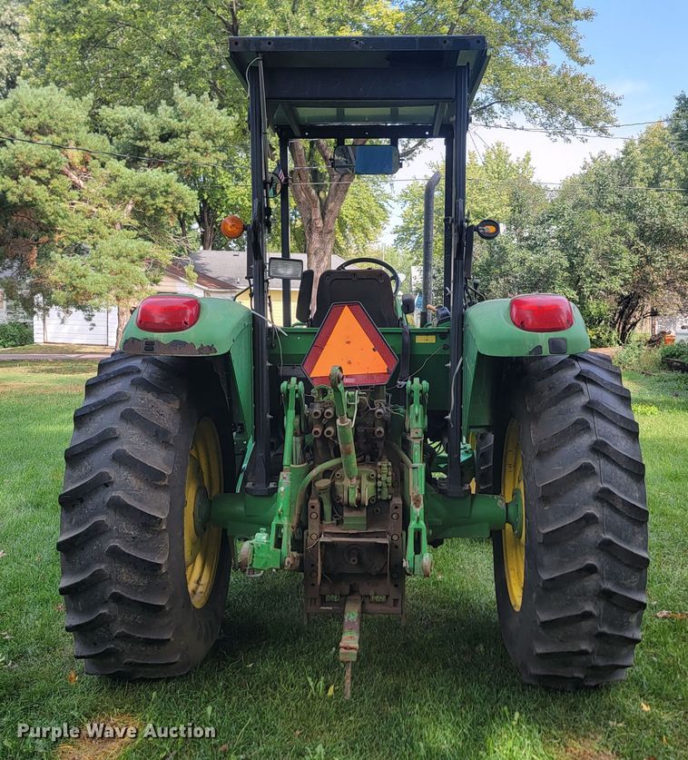 image for item KS9156 2006 John Deere 6415  MFWD tractor