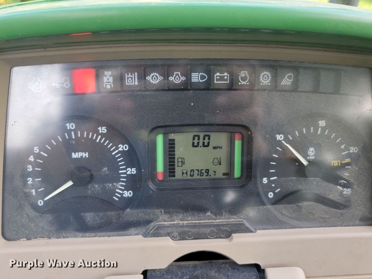 image for item KS9156 2006 John Deere 6415  MFWD tractor