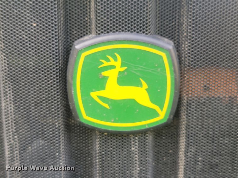 image for item KS9156 2006 John Deere 6415  MFWD tractor