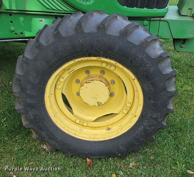 image for item KS9156 2006 John Deere 6415  MFWD tractor