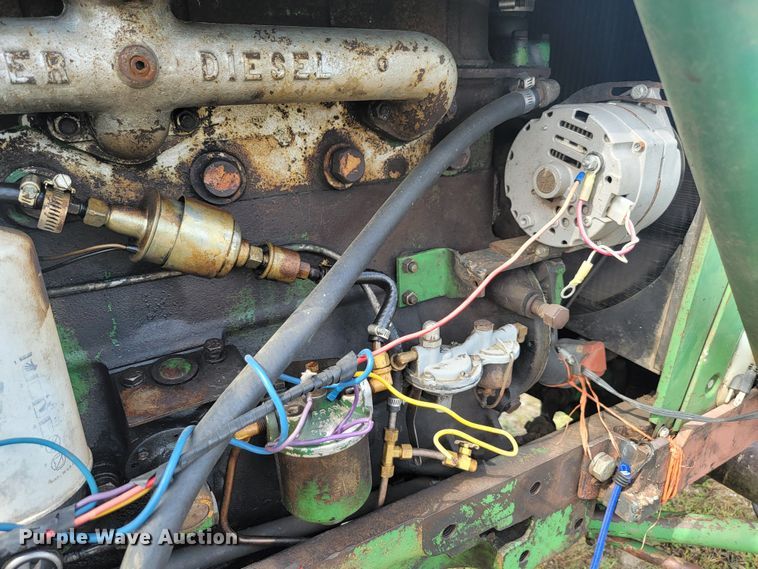 image for item KS9158 1958 Oliver 880  tractor