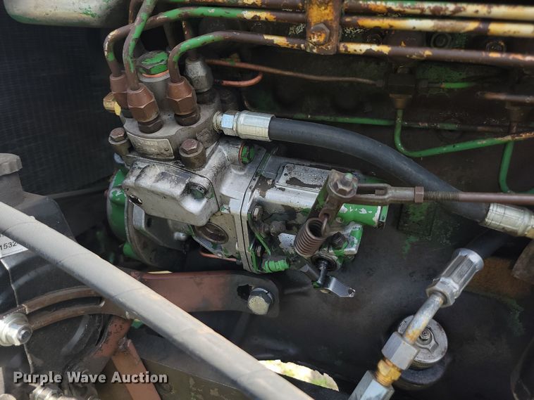 image for item KS9158 1958 Oliver 880  tractor