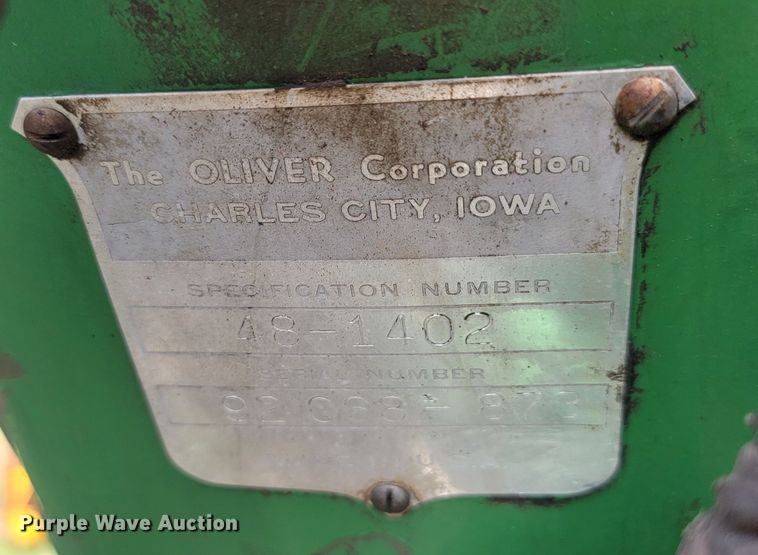image for item KS9158 1958 Oliver 880  tractor