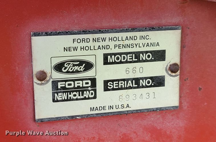 image for item KS9179 (2) New Holland 660 round baler