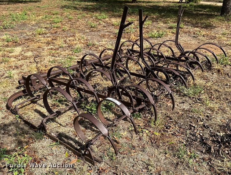 image for item KX9760 Spring tooth harrow