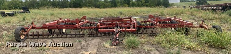 image for item LH9779 Case International HP3900  tandem disk