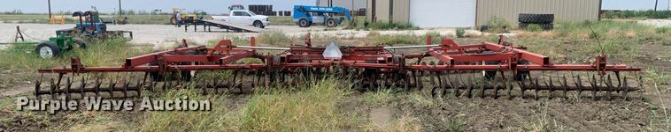 image for item LH9779 Case International HP3900  tandem disk