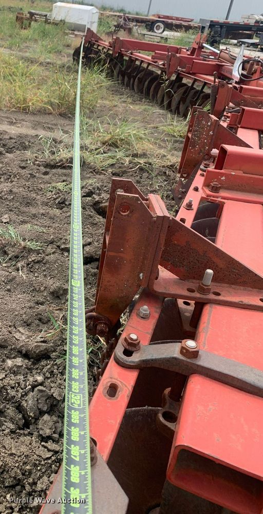 image for item LH9779 Case International HP3900  tandem disk