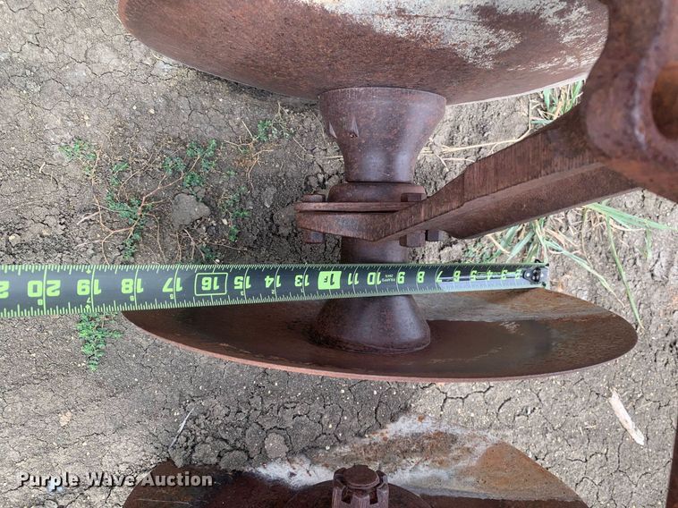 image for item LH9779 Case International HP3900  tandem disk