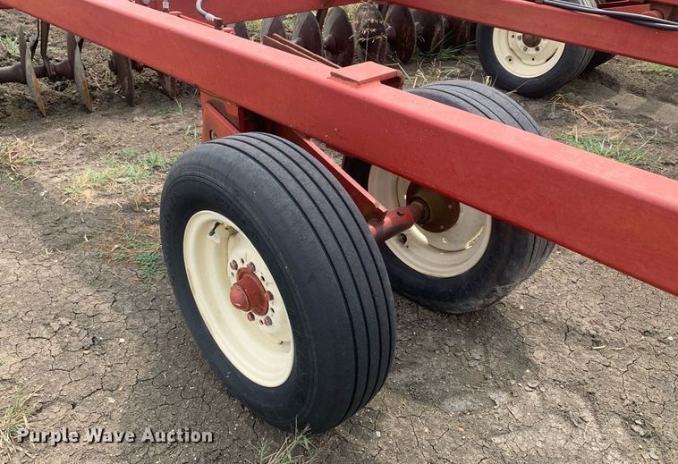 image for item LH9779 Case International HP3900  tandem disk