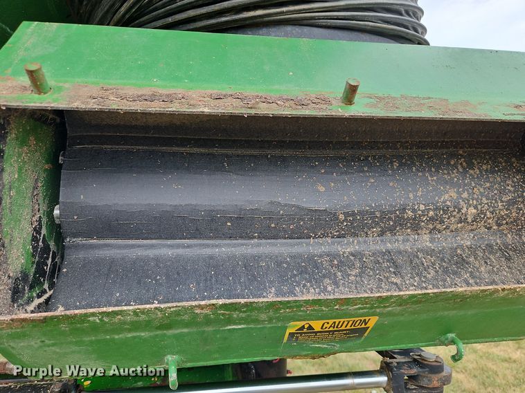 image for item LM9141 UFT 4765  grain cart