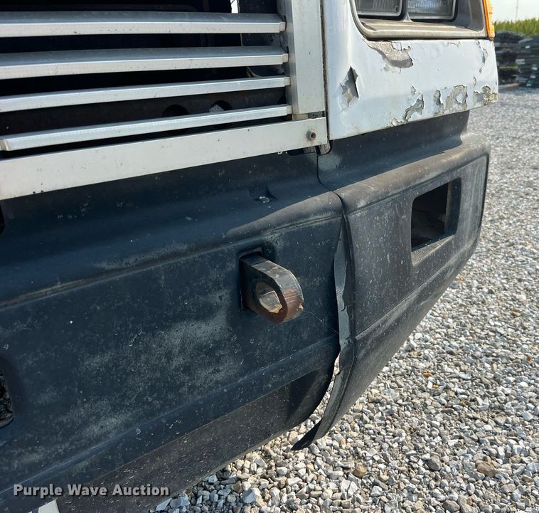 image for item MG9428 1992 Freightliner FLD  fertilizer delivery truck