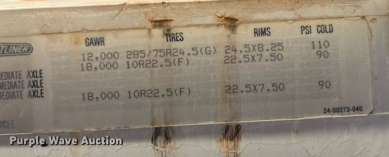 image for item MG9428 1992 Freightliner FLD  fertilizer delivery truck