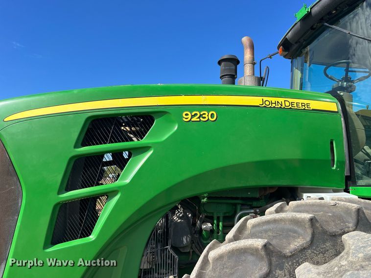 image for item MG9484 2011 John Deere 9230  4WD tractor