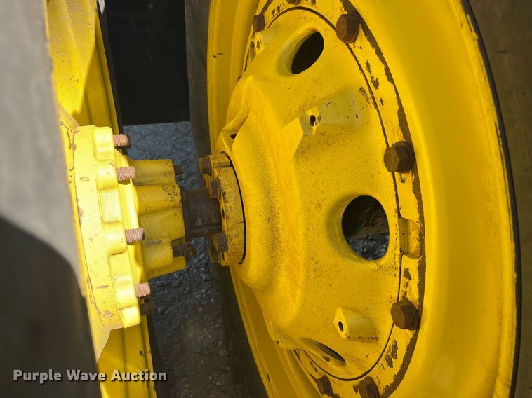 image for item MG9484 2011 John Deere 9230  4WD tractor