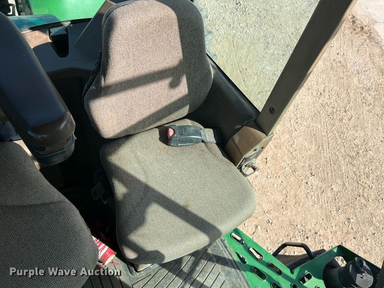 image for item MG9484 2011 John Deere 9230  4WD tractor