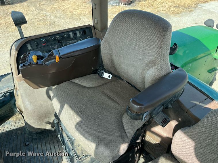 image for item MG9484 2011 John Deere 9230  4WD tractor