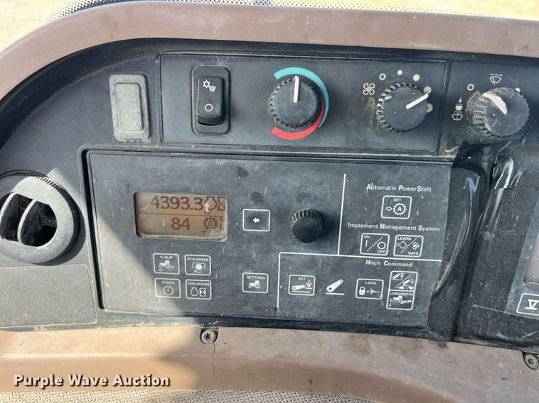 image for item MG9484 2011 John Deere 9230  4WD tractor