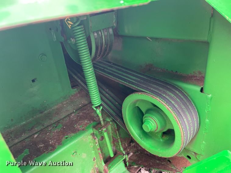 image for item MG9490 2007 John Deere 946 MoCo  swather / windrower