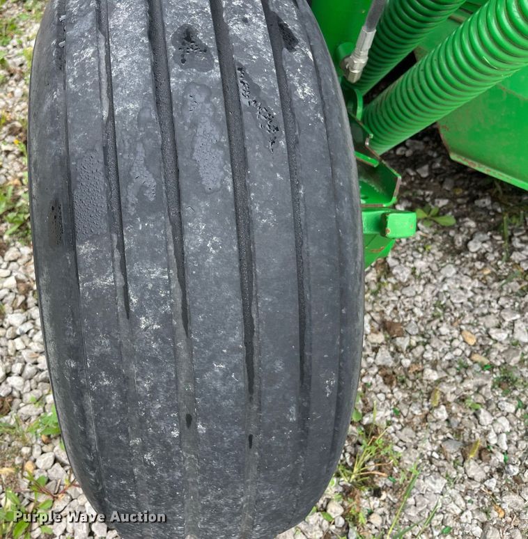 image for item MG9490 2007 John Deere 946 MoCo  swather / windrower