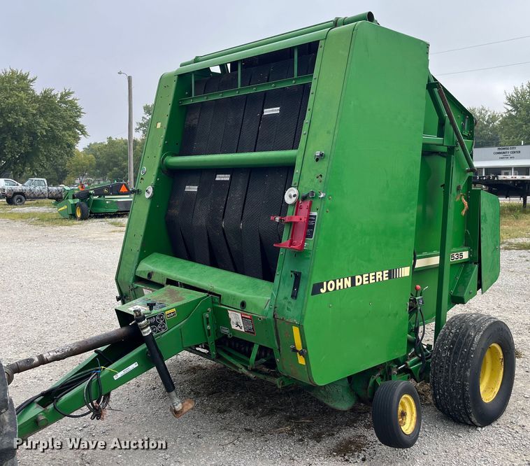 image for item MG9491 1993 John Deere 535  round baler
