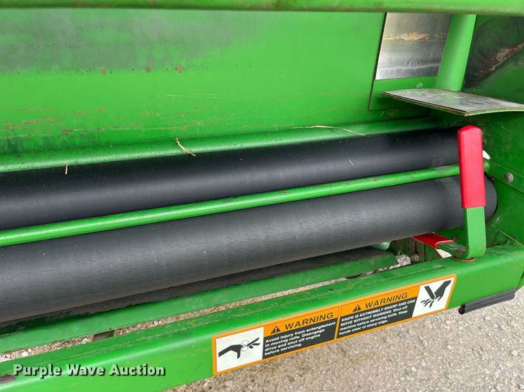 image for item MG9491 1993 John Deere 535  round baler