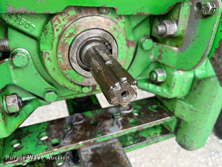 image for item MG9492 1980 John Deere 4440  tractor