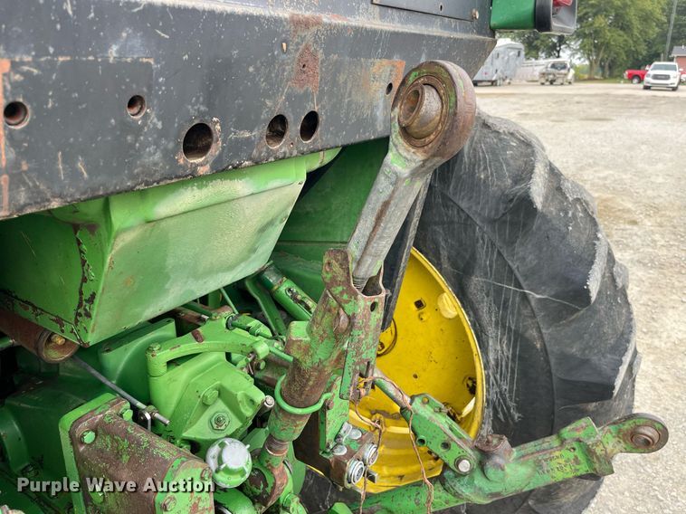 image for item MG9492 1980 John Deere 4440  tractor