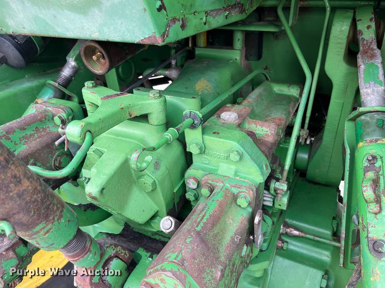 image for item MG9492 1980 John Deere 4440  tractor