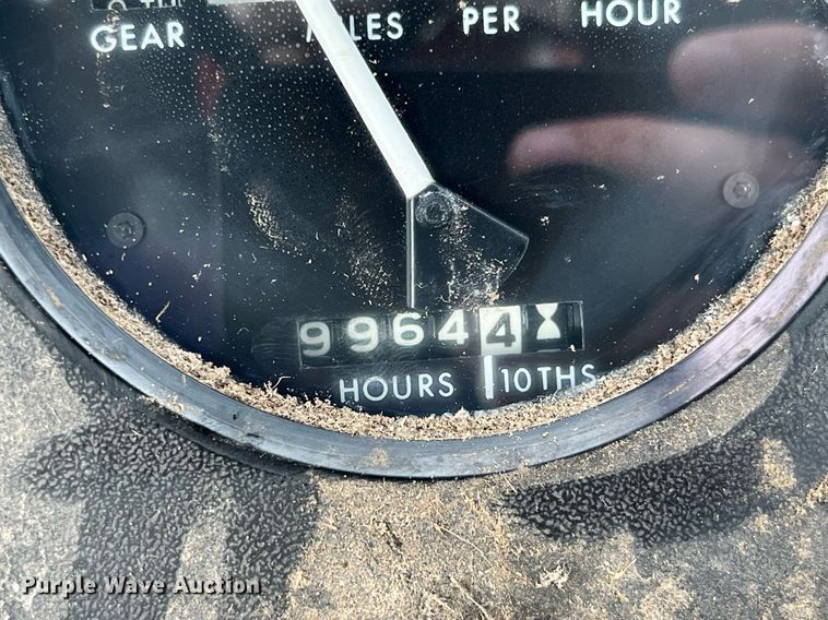 image for item MG9492 1980 John Deere 4440  tractor