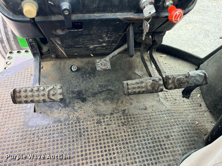 image for item MG9492 1980 John Deere 4440  tractor