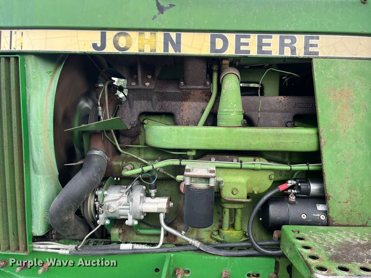 image for item MG9492 1980 John Deere 4440  tractor