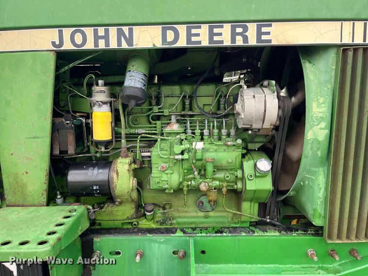 image for item MG9492 1980 John Deere 4440  tractor