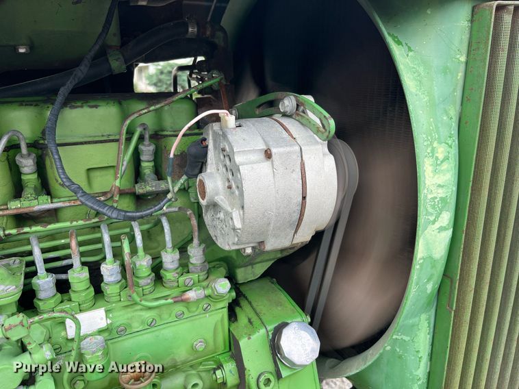 image for item MG9492 1980 John Deere 4440  tractor