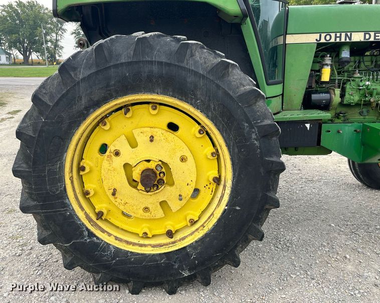 image for item MG9492 1980 John Deere 4440  tractor