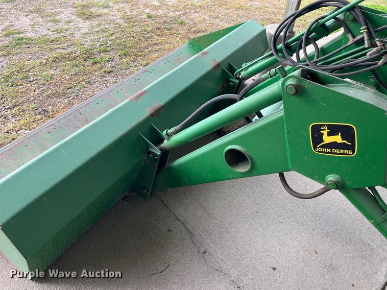 image for item MG9492 1980 John Deere 4440  tractor