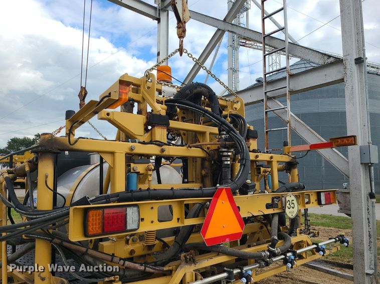 image for item MJ9390 AGCO  sprayer bed