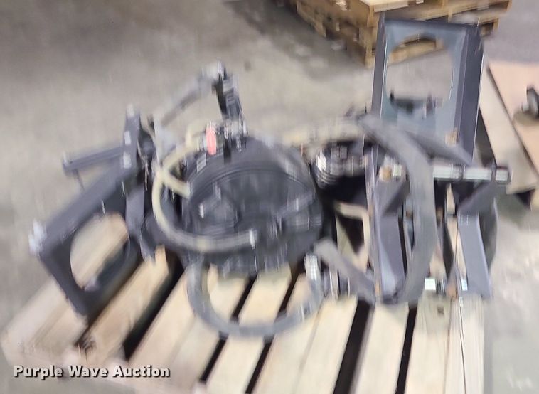 image for item MJ9390 AGCO  sprayer bed