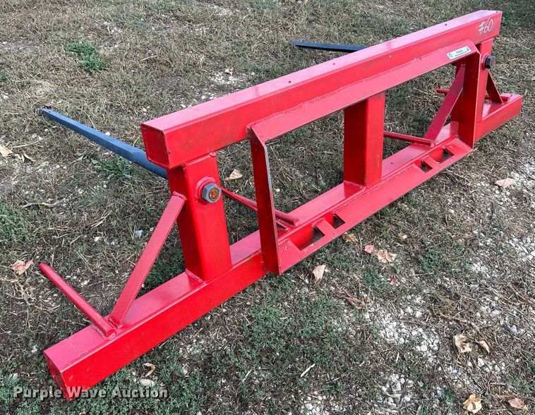 image for item MO9054 Skid steer bale spear