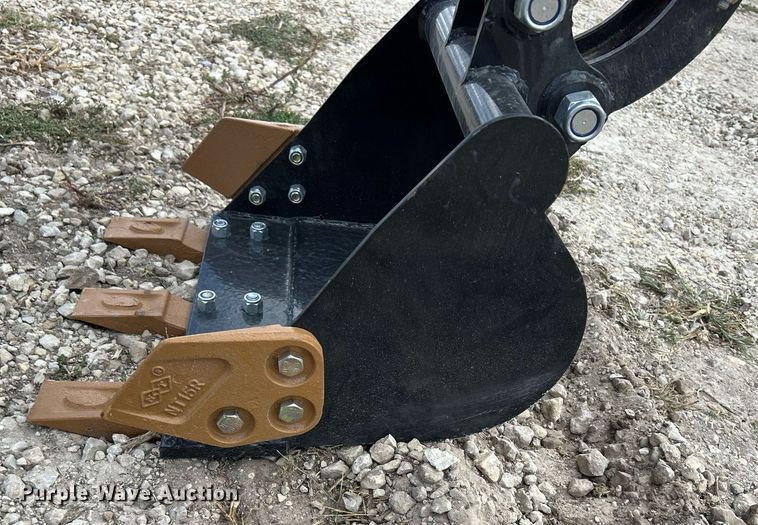 image for item MO9056 2023 AGT QH12  mini excavator