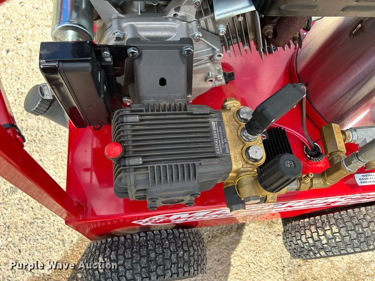 image for item MO9065 2023 Magnum 4000 Series Gold  hot pressure washer