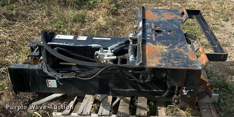 image for item MQ9454 Danuser SM40  skid steer post driver