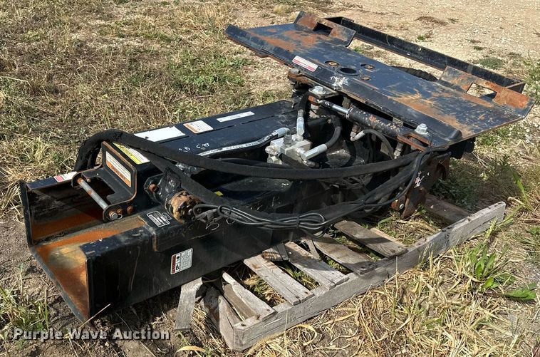 image for item MQ9454 Danuser SM40  skid steer post driver