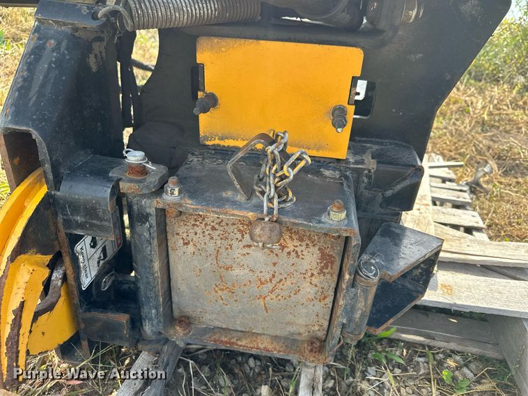 image for item MQ9454 Danuser SM40  skid steer post driver