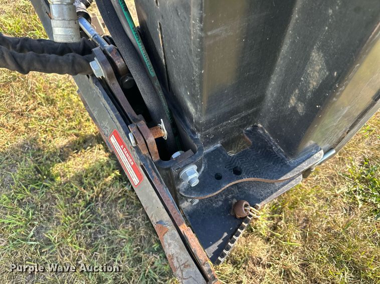 image for item MQ9459 Danuser SM40 skid steer post driver