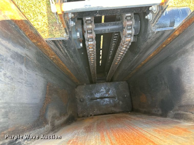 image for item MQ9459 Danuser SM40 skid steer post driver