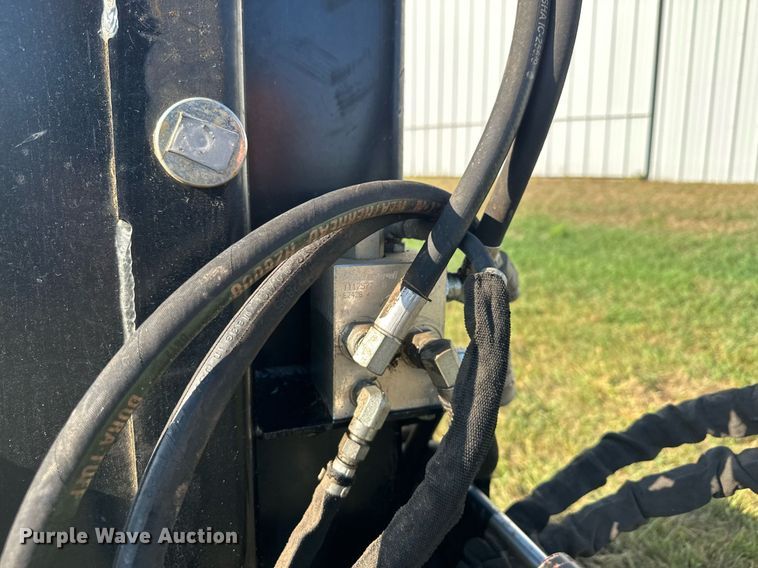 image for item MQ9459 Danuser SM40 skid steer post driver