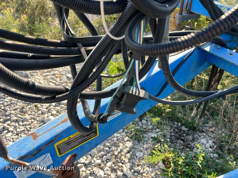 image for item NA9199 DMI Nutri-Placr 4300  anhydrous ammonia applicator