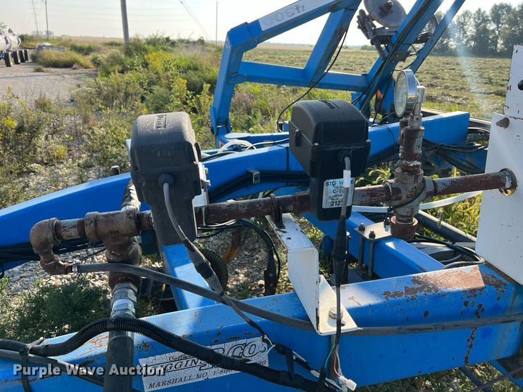 image for item NA9199 DMI Nutri-Placr 4300  anhydrous ammonia applicator