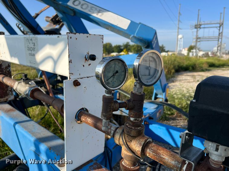 image for item NA9199 DMI Nutri-Placr 4300  anhydrous ammonia applicator